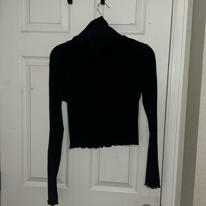Forever 21 black cropped turtleneck
